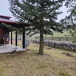Orino Livadi Mount Iv فيلة أراخوفا